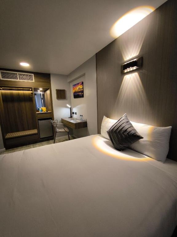 Margarita Dynasty Hotel & Suites